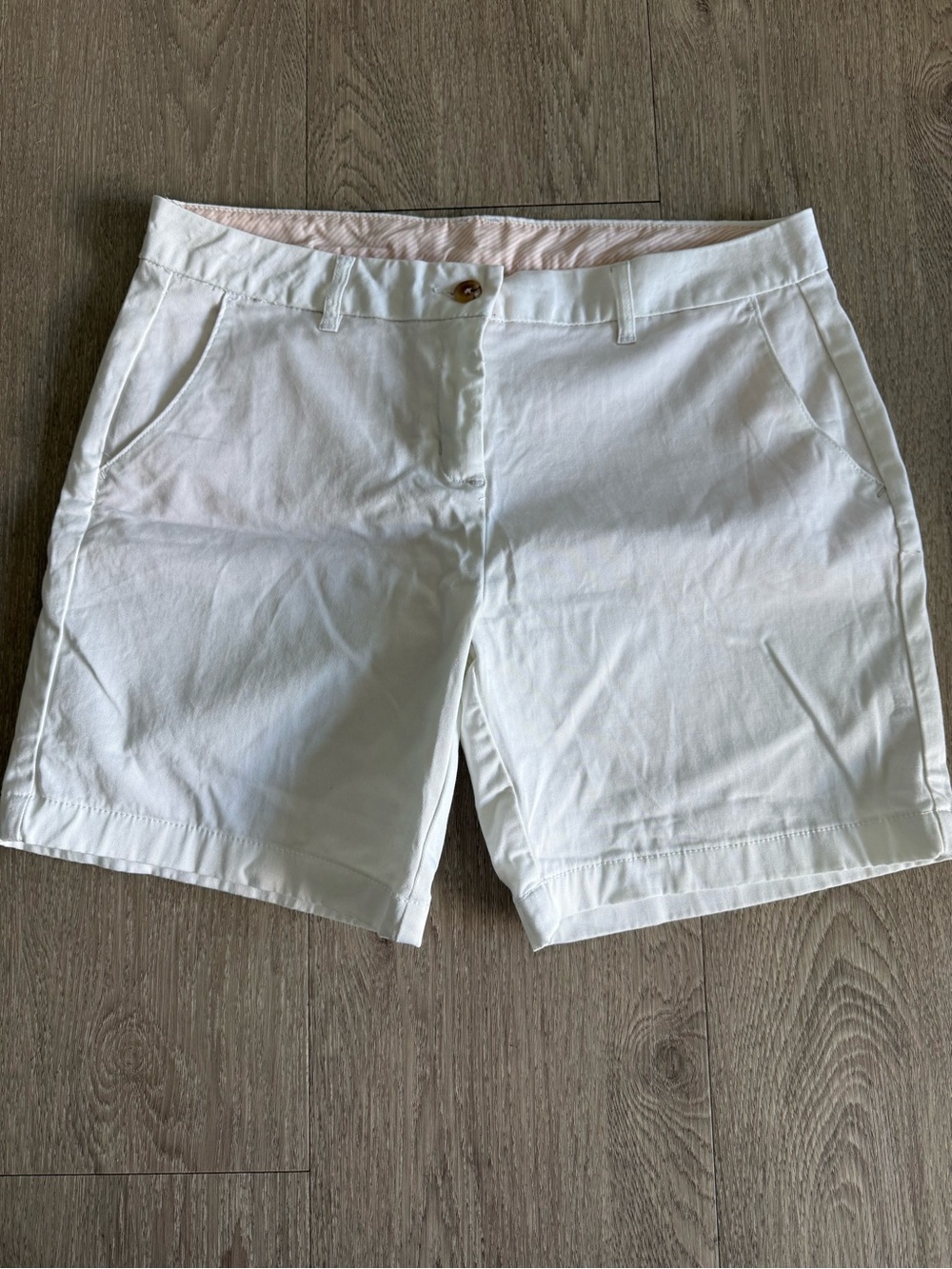 Decathalon Women's White Cotton Blend Golf Shorts- Large